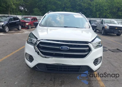 2018 Ford Escape Se z USA, uszkodzony, nr VIN 1FMCU9GD8JUA83682